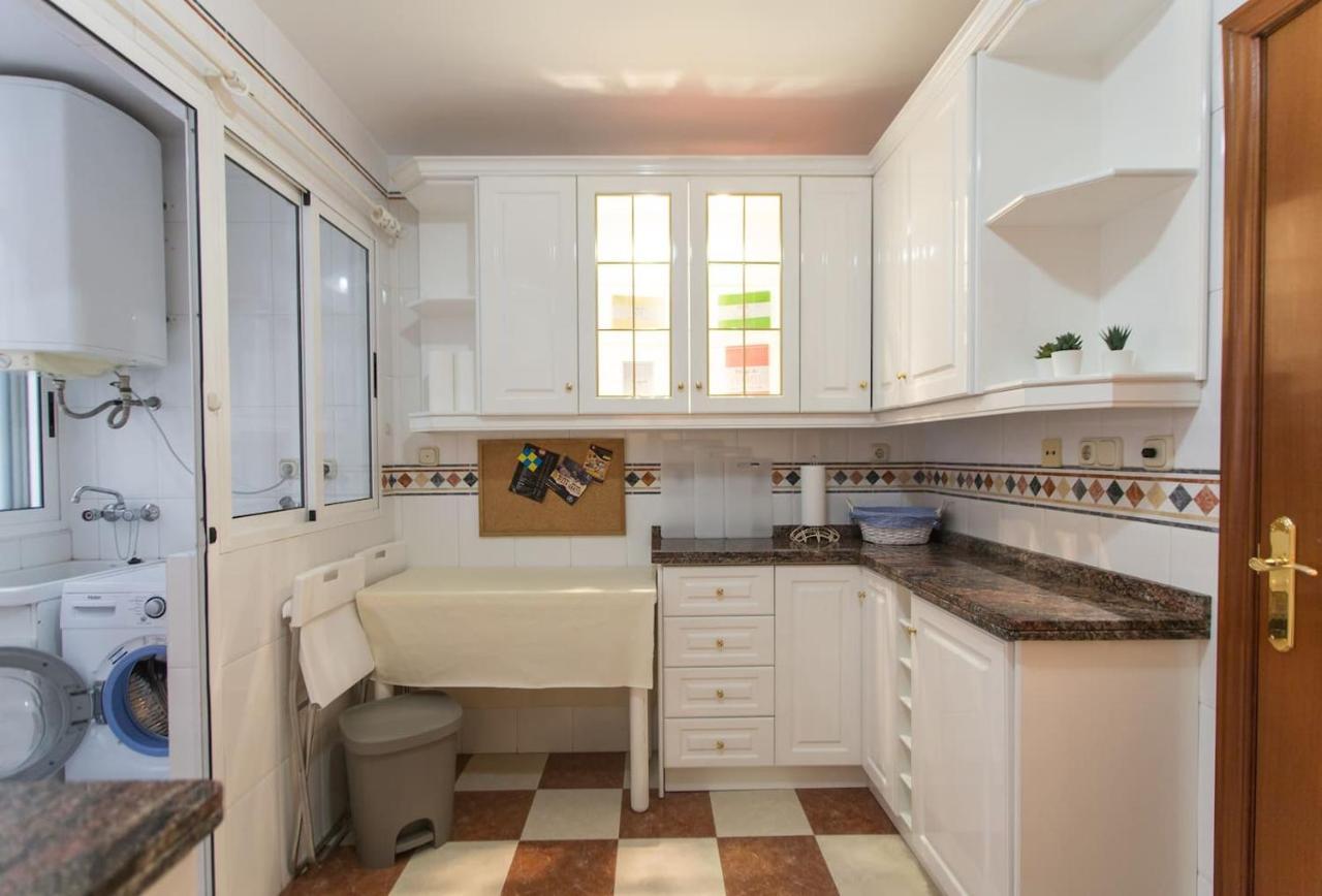 Nice Apartment Close To Mercado Central Alicante Esterno foto