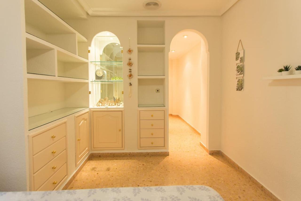 Nice Apartment Close To Mercado Central Alicante Esterno foto